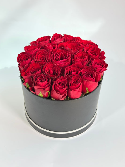 25 Red Roses box