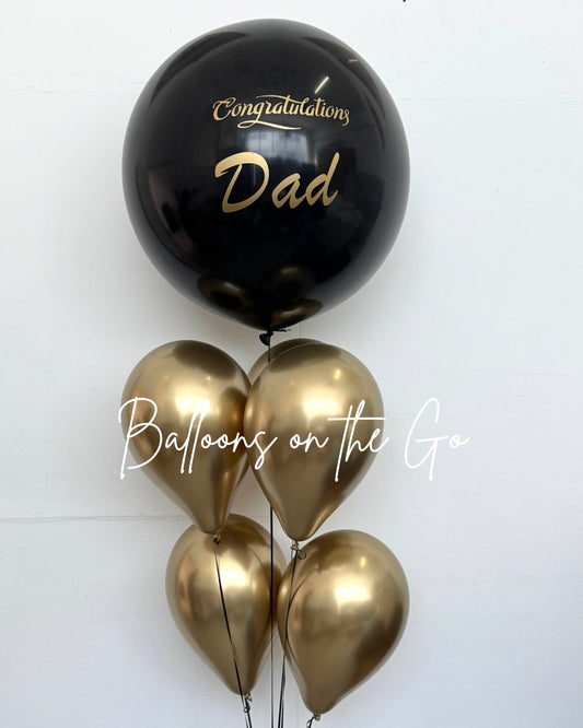 Customized giant balloon with bouquet