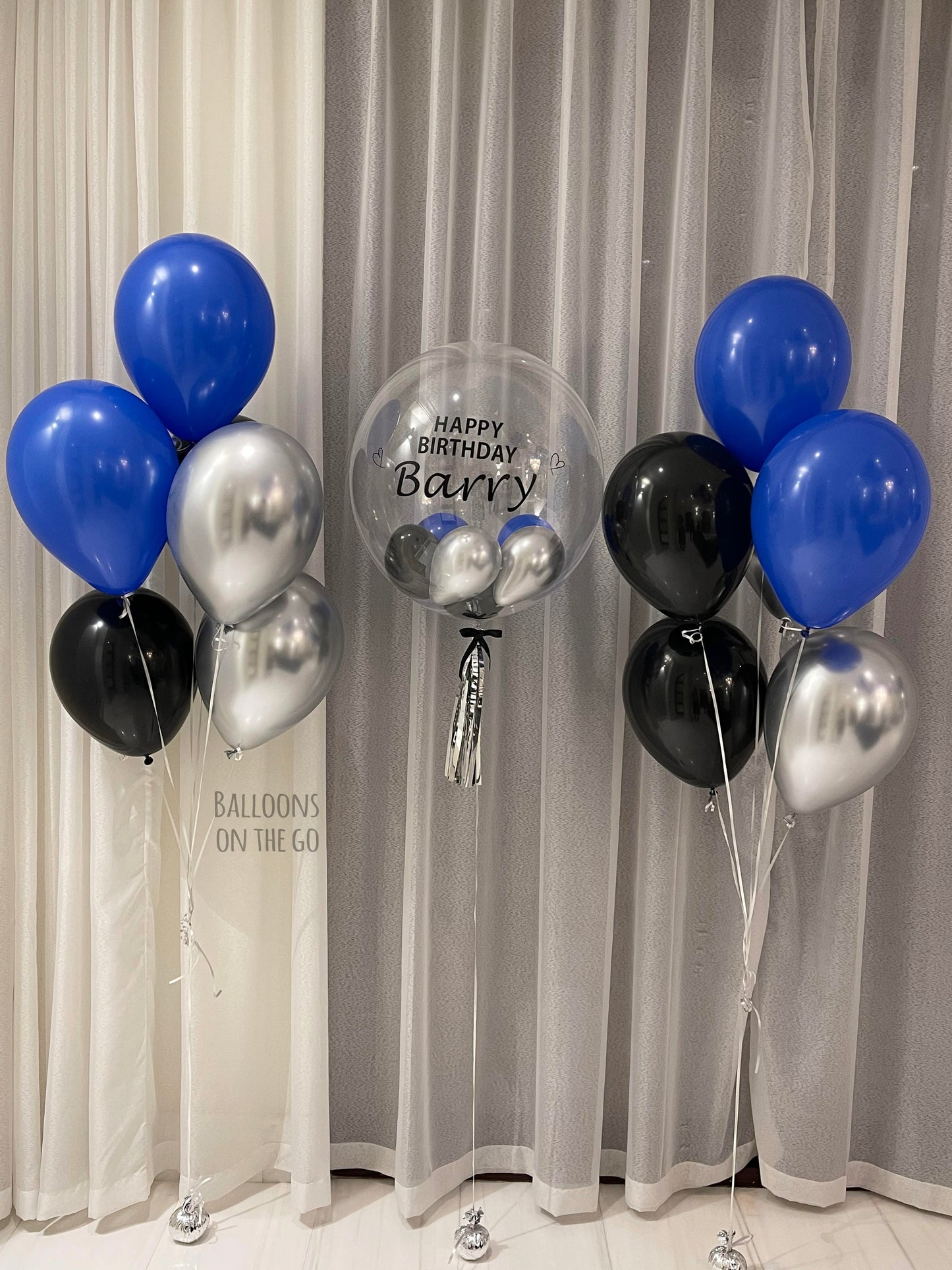 Personalized bubble balloon with two bouquets