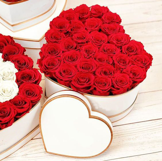 25 Red Roses Heart
